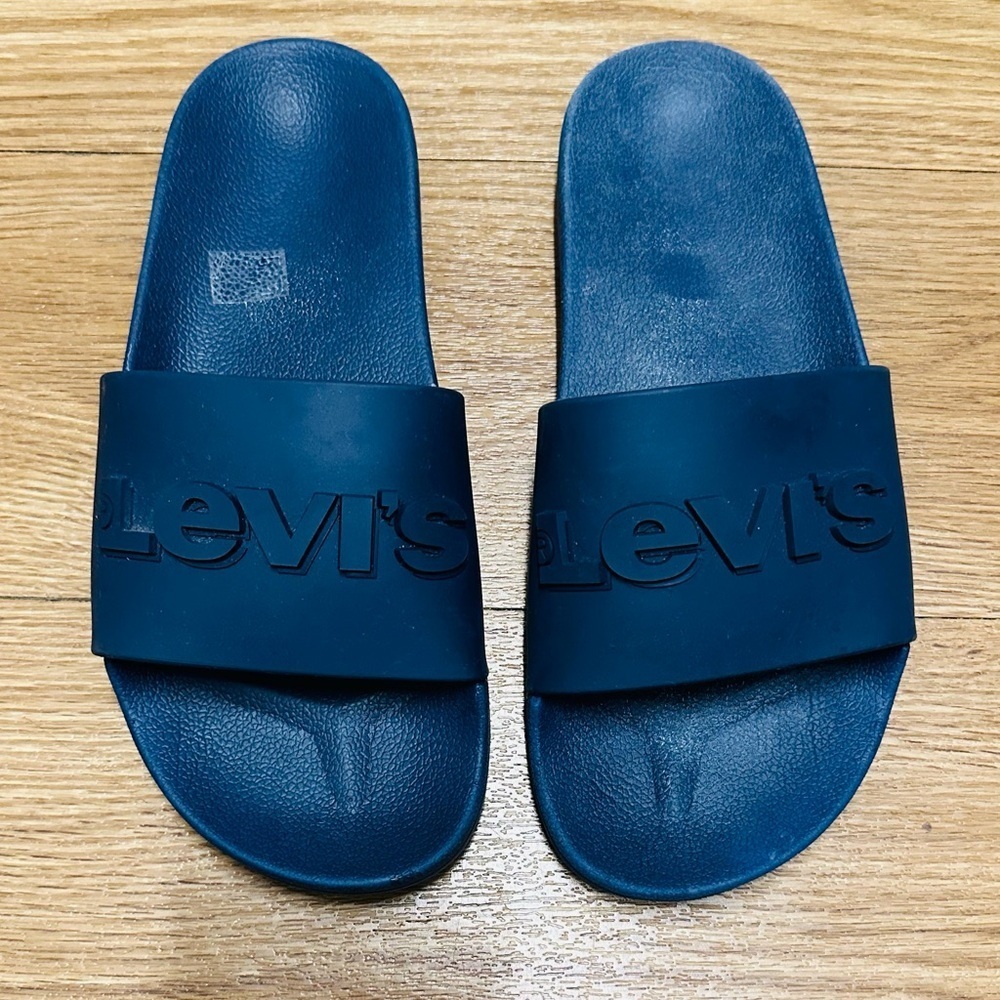 LEVIS Rubber Slide